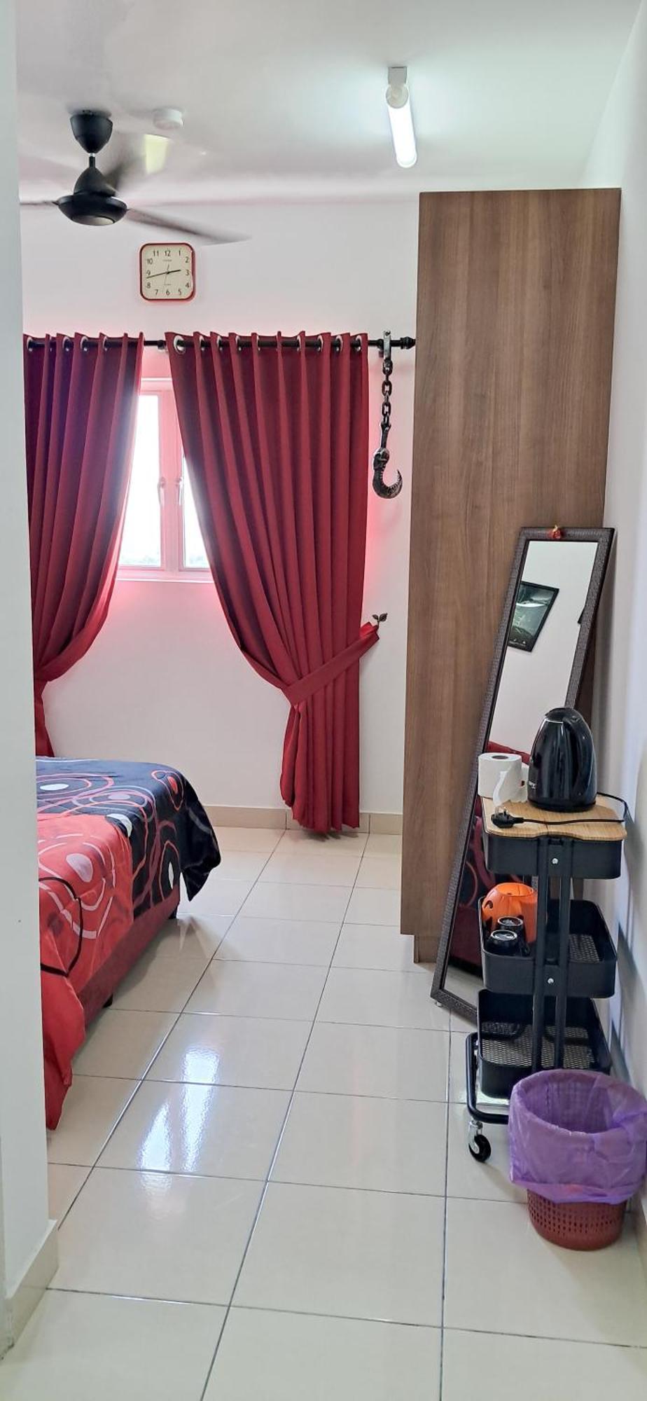 The Red Room Alanis Residence Sepang Eksteriør billede